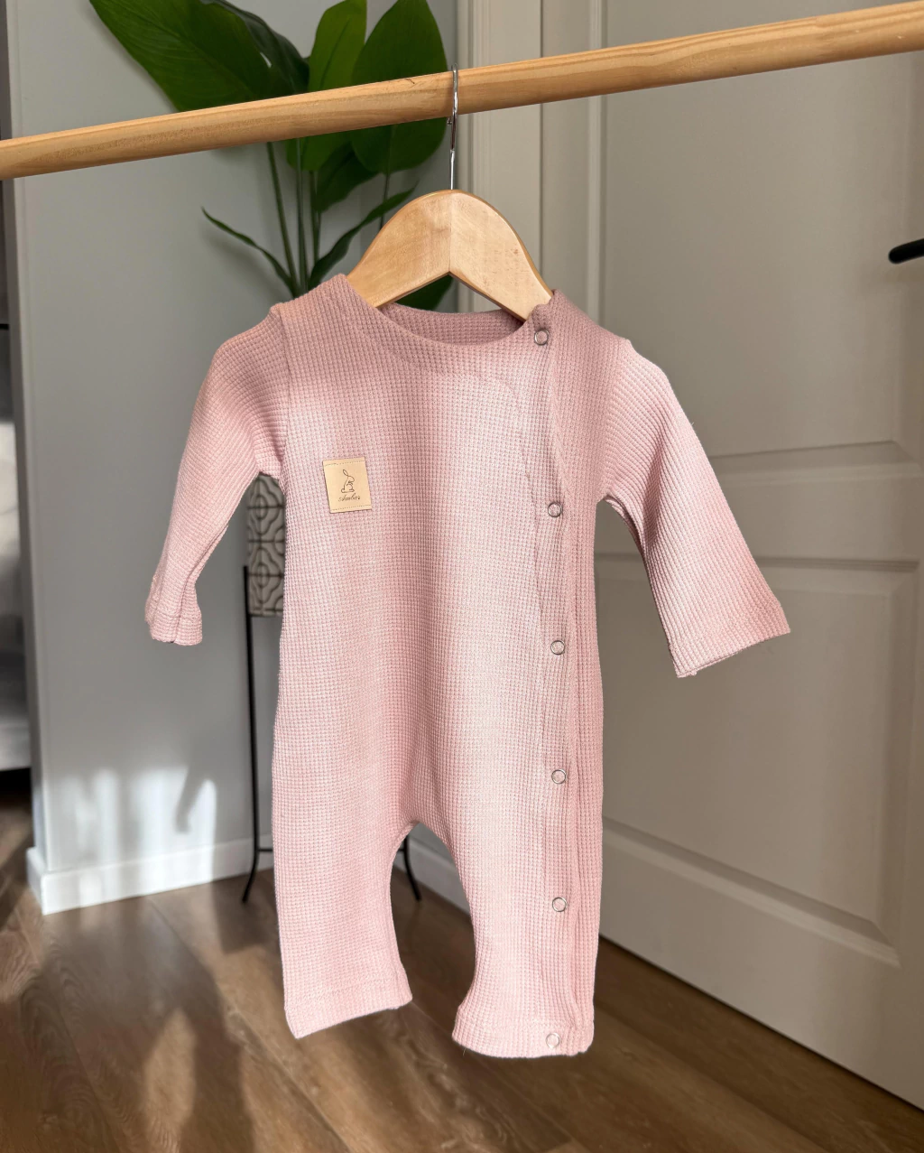 ENTERITO SIN PIE WAFFLE ROSA – Pañalera Belyan